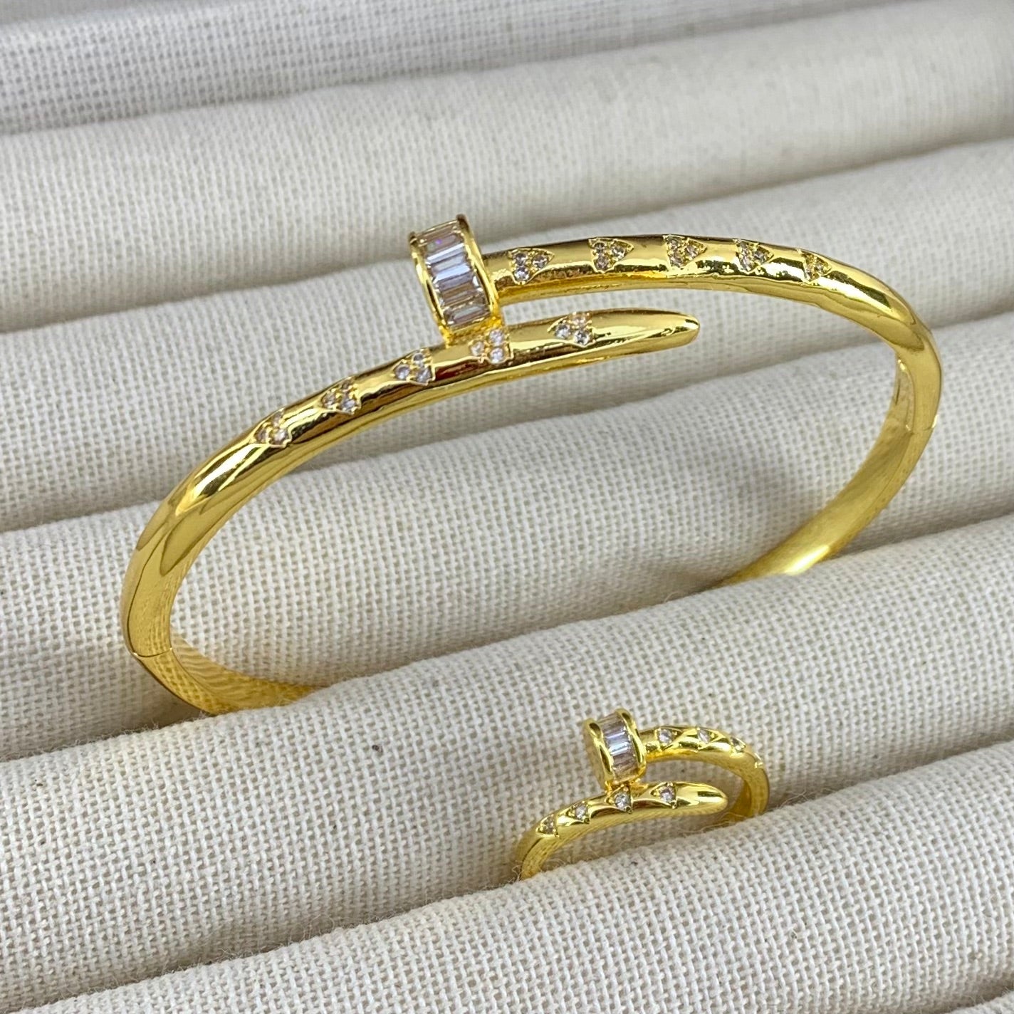 Nail of Geometry · Gold-Plated Triangular Zirconia Cuff